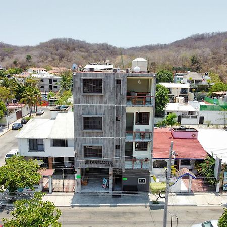 Hotel Diamante Santa Cruz Huatulco Exterior photo